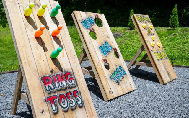 Gburg Pet-friendly Studio Cabin 5 Firepit Games