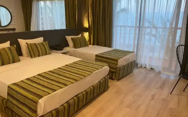 Club Tropical Paradise & Spa