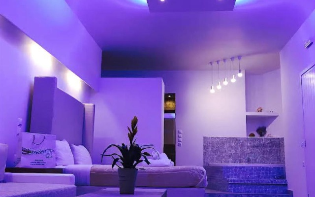 Queen Boutique Suites