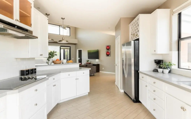 N 75th St Buyout - Ivory Buyout