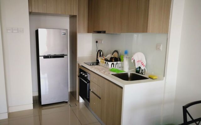 GT Home Tropicana Garden