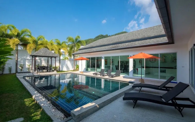 Kamala Contemporary 3 Bedrooms Pool Villa