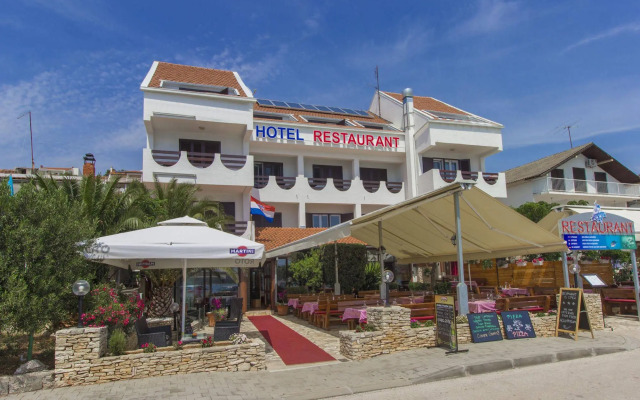 Hotel Plava Laguna