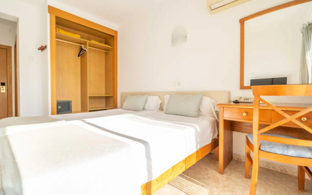 Hotel Houm Nets - Adults Only