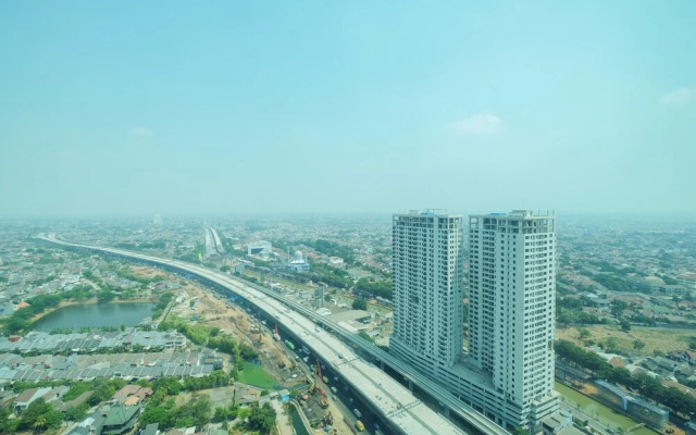 Cozy and Comfort Studio Grand Kamala Lagoon Apartment