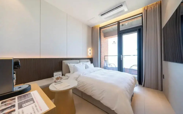 Hound Hotel Daecheon