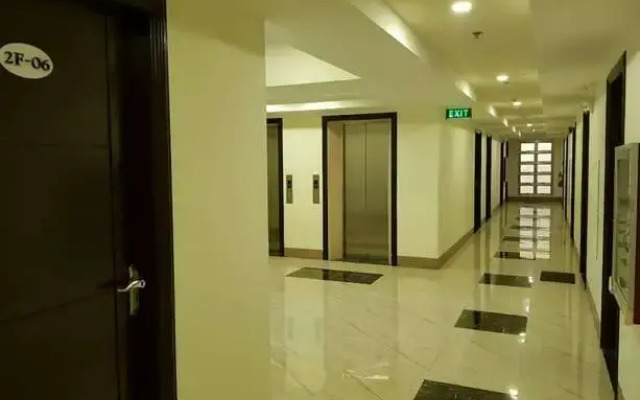 Nice & Spacious  Inn at Megatower II