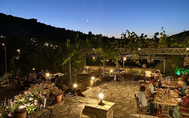 Meliteion traditional Hotel