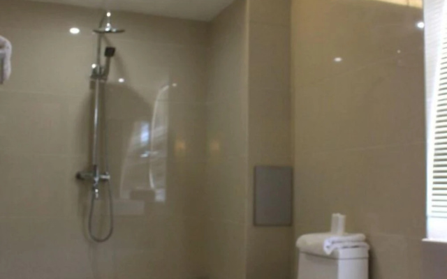 Qianhe Hotel – Bathroom – Pu'er