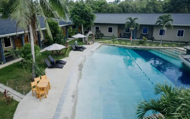 Hidden Lagoon Resort