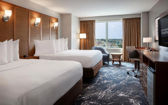 Isle Casino Hotel - Waterloo - A Caesars Rewards Destination