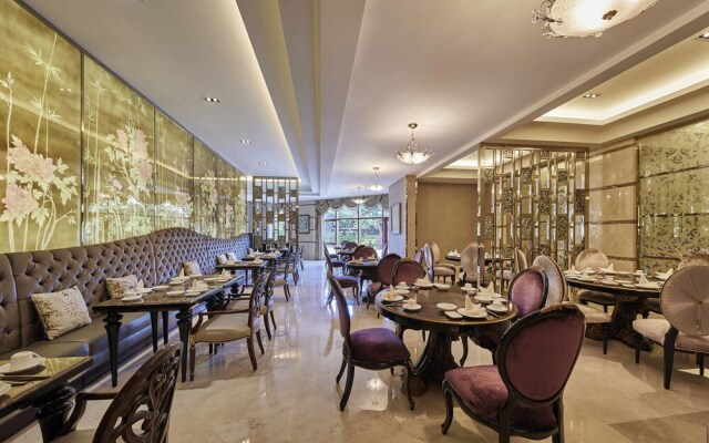 Sheraton Sanya Bay Resort