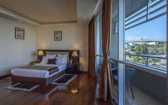 Grand Eliana Hotel Conference & Spa