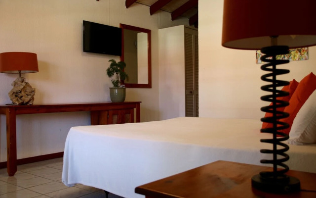 Talk of the Town Inn & Suites