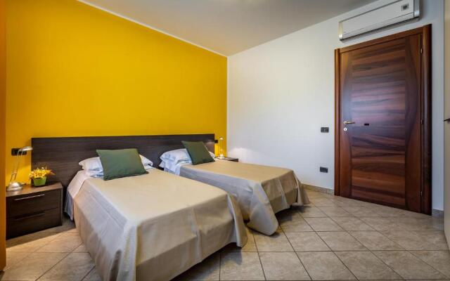 Arianna Apartment