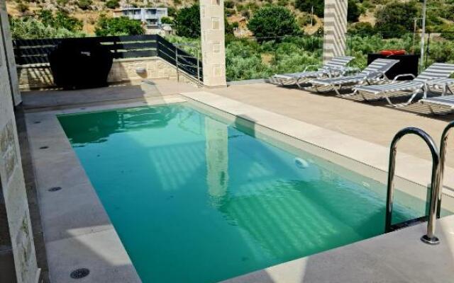 Splendid Villas and Family Resort