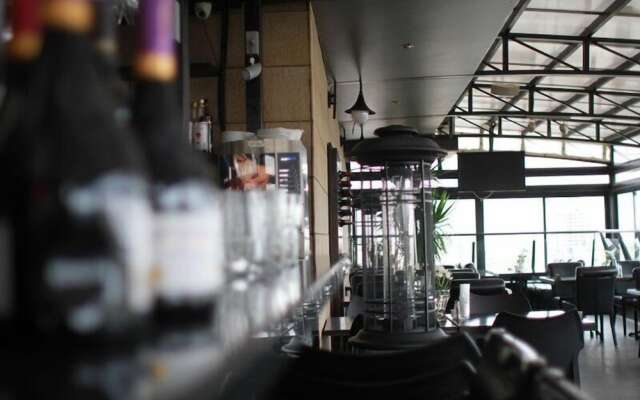 Ankars Suites & Hotel