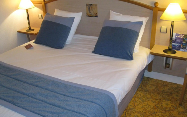 Mercure Nevers Pont de Loire
