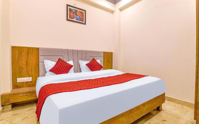 Fabhotel Infinity Blue