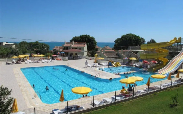Oykum Resort Hotel