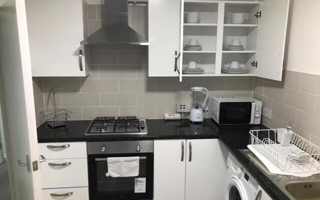 Luxury 2 Bedroom Flat in Abbey Wood, London
