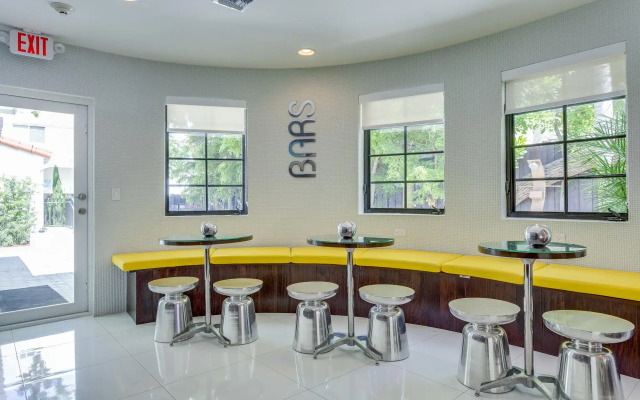 Bars B&B South Beach Miami Boutique Hotel
