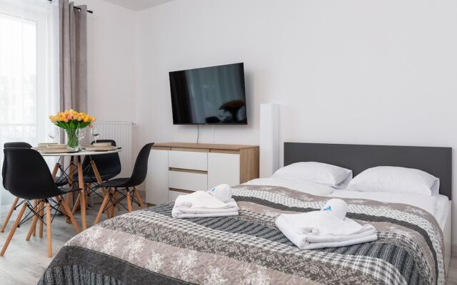 Cosy Łużycka Studio by Renters