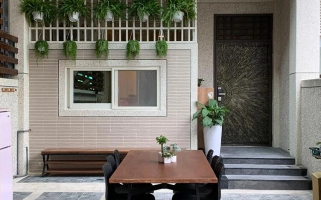 910 Hostel