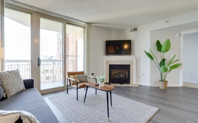 Cozy 1 Bedroom Condo Ballston