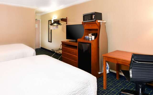 SureStay Hotel by Best Western Ontario Airport