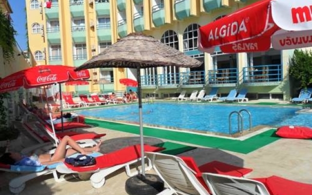 Albora Hotel