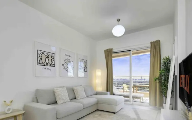 LUX The Icon Tower JLT Suite