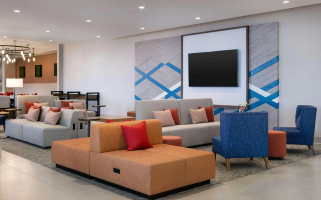 Hilton Garden Inn Visalia, Ca