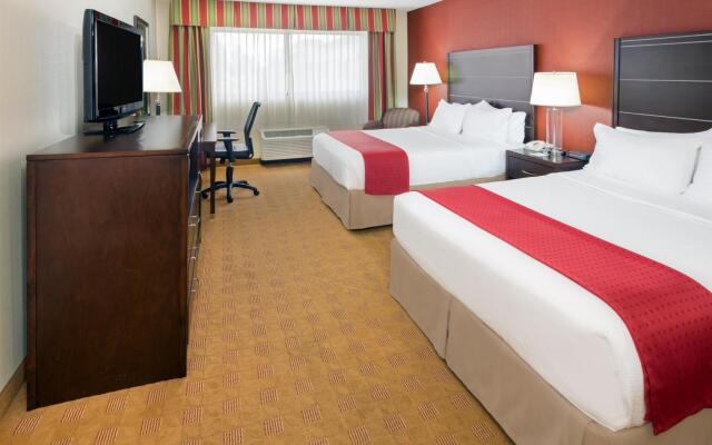 Holiday Inn Santa Ana Orange County Airport, an IHG Hotel