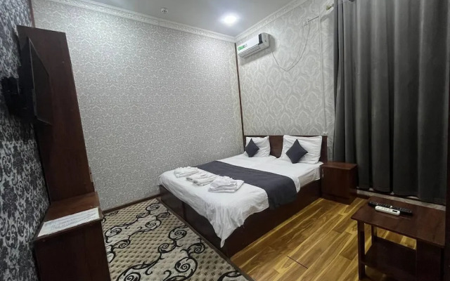 Sun Hotel Hostel