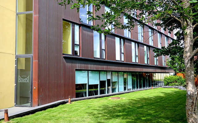 Hotel Bifrost