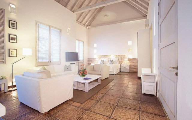 Casa Belle Boutique Hotel