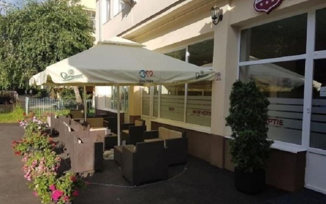 Hotel New