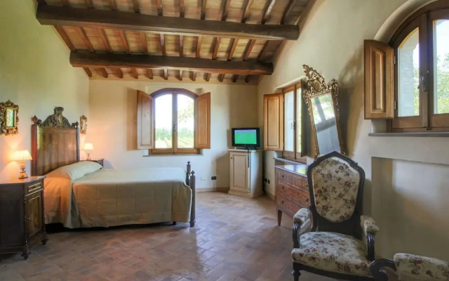 Villa with Private Pool on an Estate near Assisi