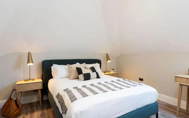 YourApartment - Wellington Place