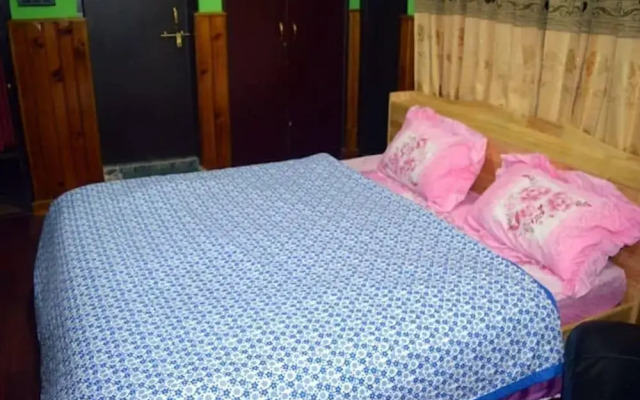 Riverside Duplex Guest House