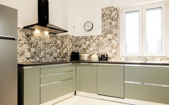 Domus Solis in Rome With 2 Bedrooms and 2 Bathrooms