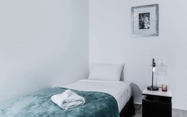 Dulcis Domus Apartments on Sussex