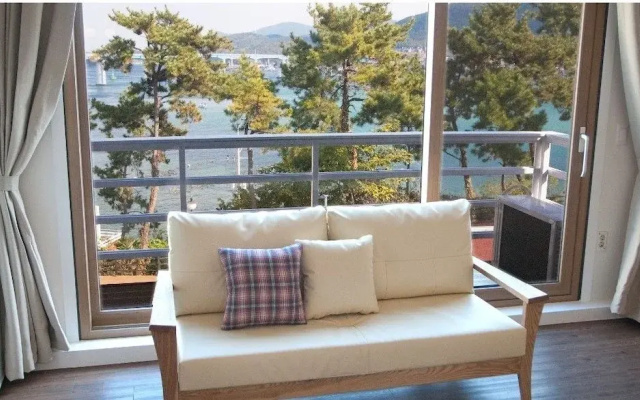 Tongyeong Tulip Pension