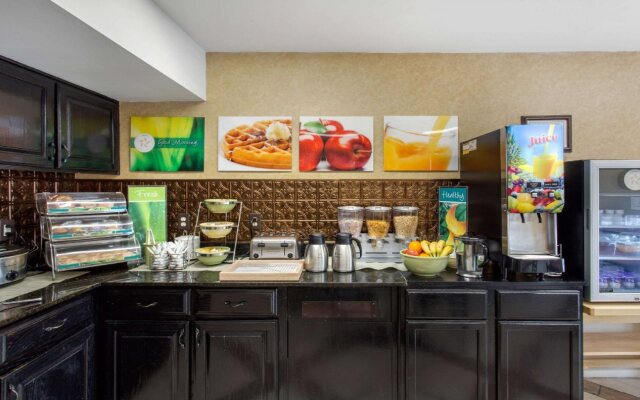 Quality Inn Laurinburg