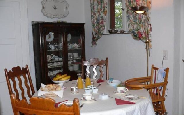 Bed and Breakfast