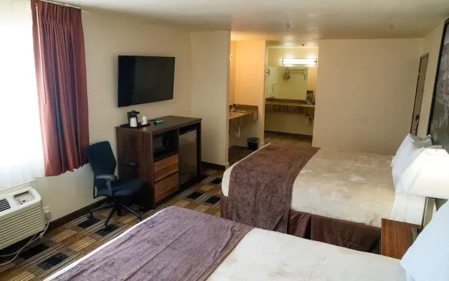 Super 8 Motel- Yuma