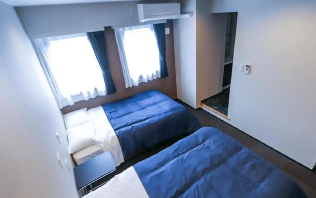 HOTEL LiVEMAX Yokohama Kannai Ekimae