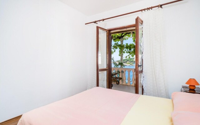 Amazing Home in Gruda With Wifi and 2 Bedrooms
