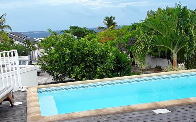 Villa With 3 Bedrooms in Saint Martin, With Wonderful sea View, Private Pool, Enclosed Garden - 2 km From the Beach